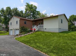 429 W Main St, Walnut Bottom, PA 17266