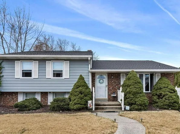 9202 Santa Rita Rd, Baltimore, MD 21236