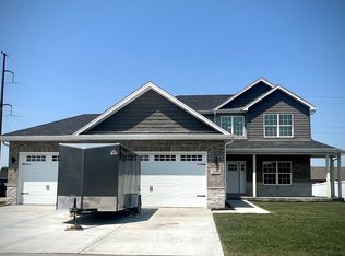 2063 Old Brick Rd, Bourbonnais, IL 60914