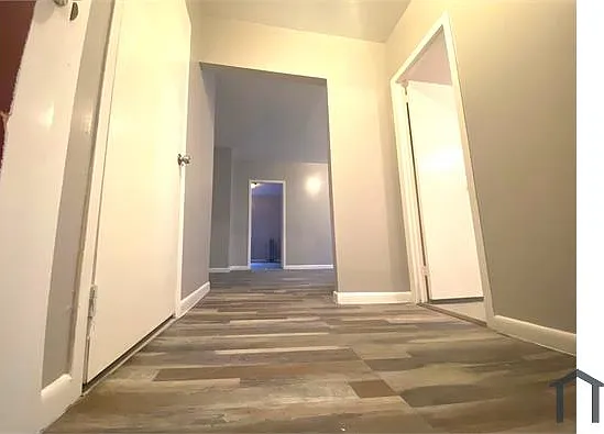 1031 Manor Ave #2 — Photo 9