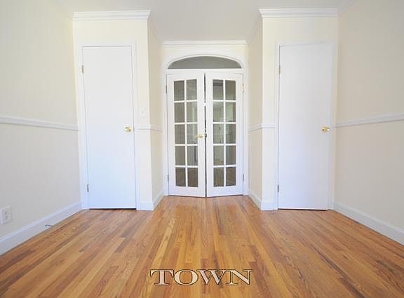 4th image of 251 E 77th St APT 4RE