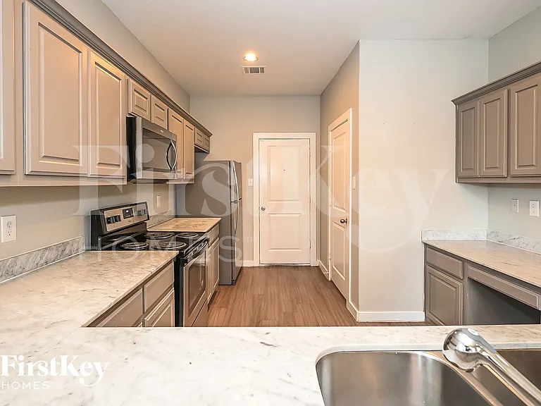 9951 Rio Doso Dr — Photo 6