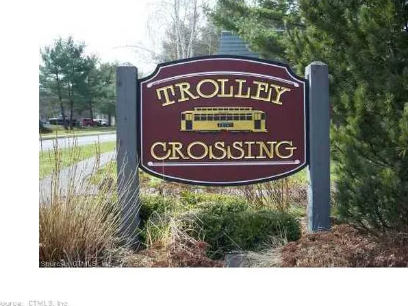 122 Trolley Crossing Ln, Middletown, CT 06457