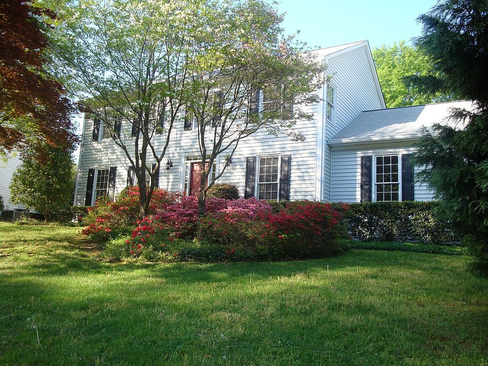 Captivating curb appeal.