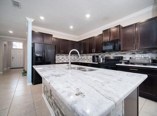 10932 Haws Ln, Jacksonville, FL 32218