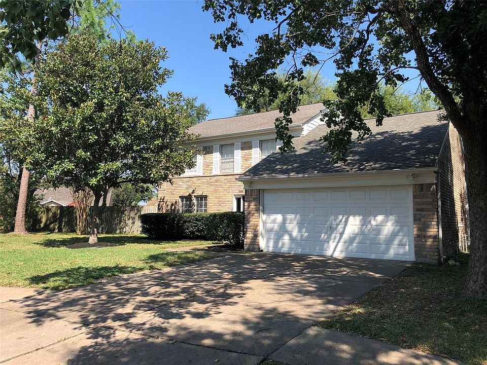 1st image of 6026 Henniker Dr