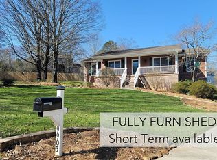 9903 Cedar Croft Cir, Knoxville, TN 37932