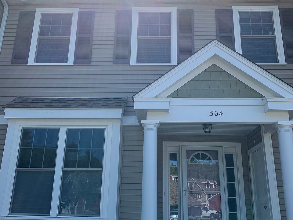 1st image of 1601 Bay St Unit 304
