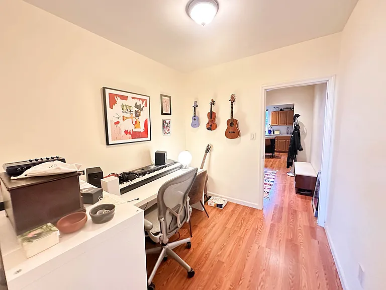 117 Jewel St #2L — Photo 3
