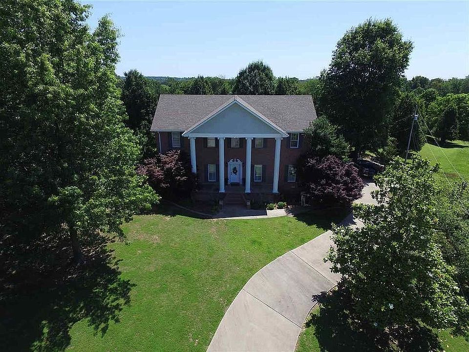1st image of 407 Heathridge Dr