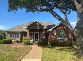 1561 Waterford Dr, Lewisville, TX 75077