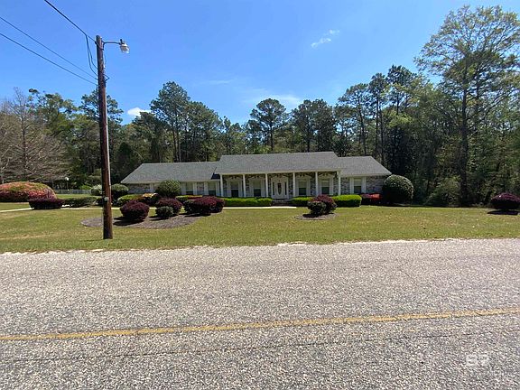 4th image of 210 S College Dr