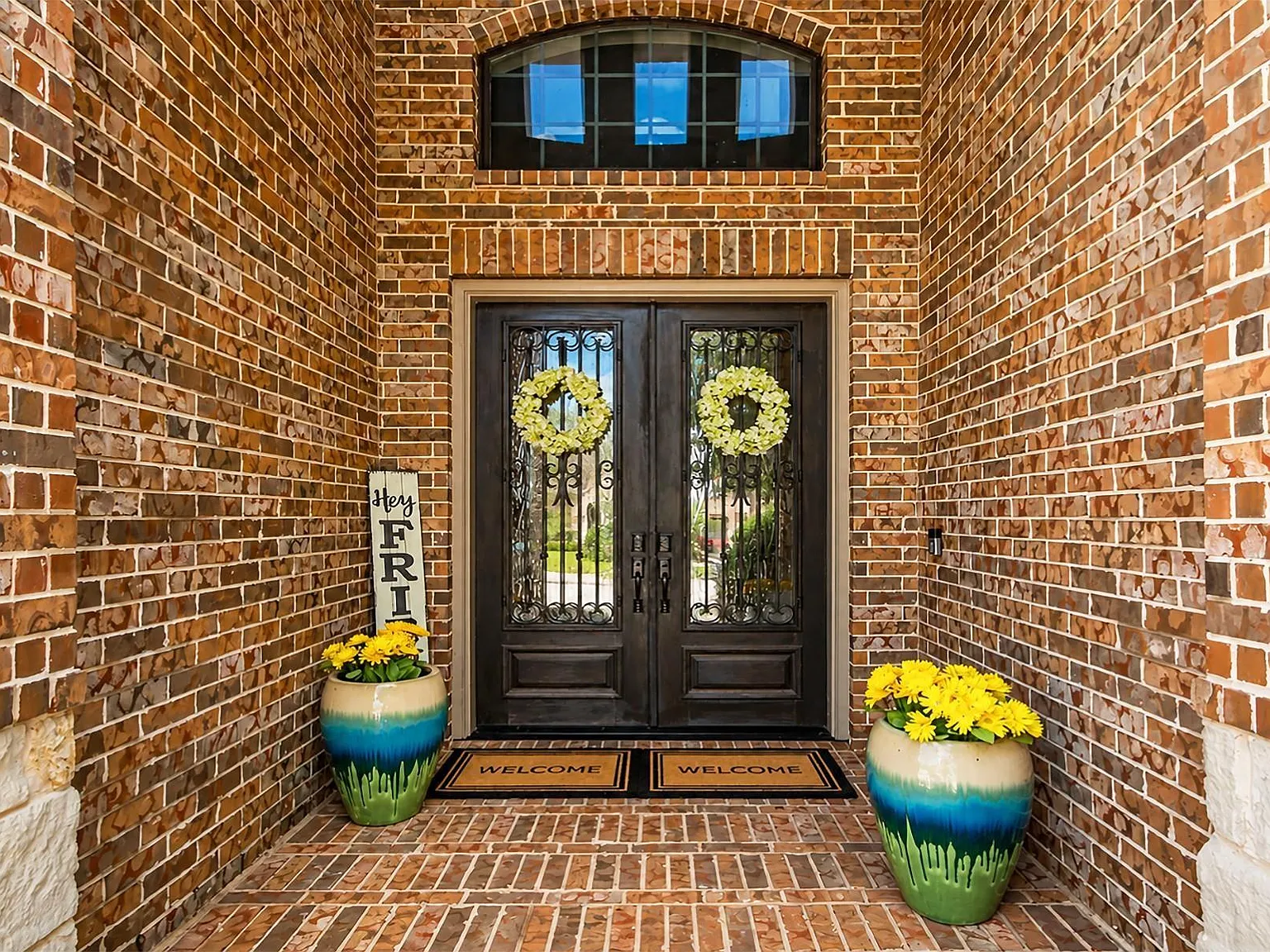 4 bed, 3.5 bath, 3627 sqft, $3,200 — Photo 4