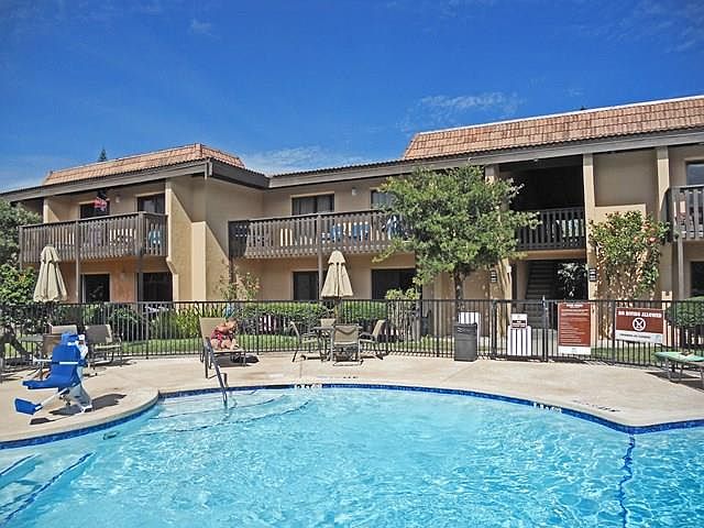 1st image of 6608 Padre Blvd