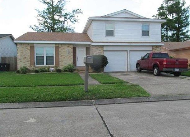 1st image of 3841 Deerrun Ln