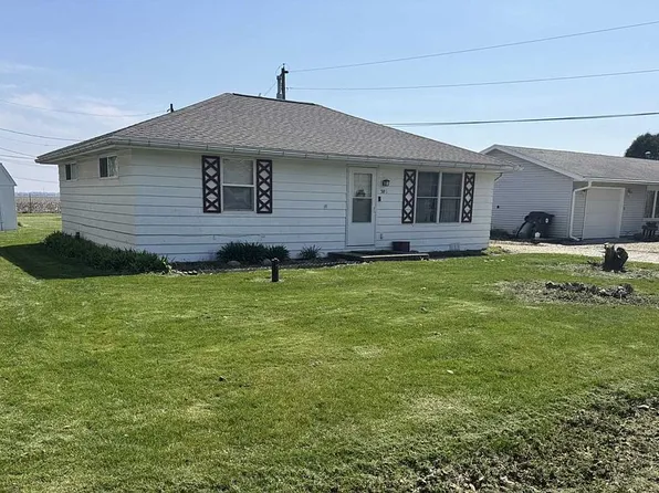 508 S Walnut St, Bondville, IL 61815