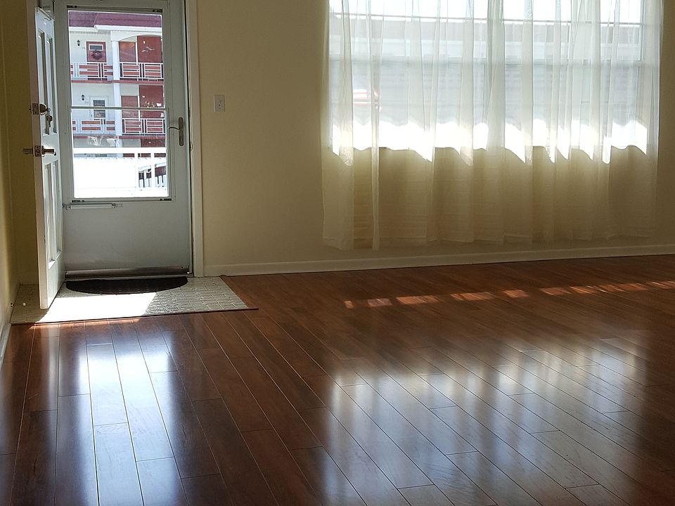 1st image of 5935 30th Ave S APT 207