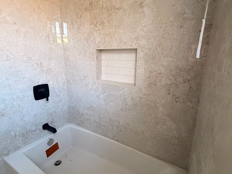 251 Noe St #5 — Photo 6