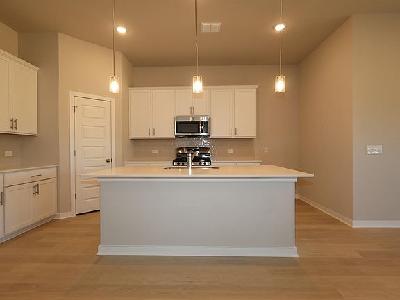 3rd image of 9304 Furman Dr