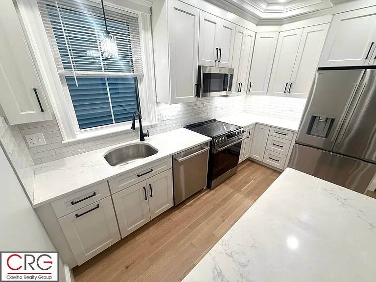 170 Webster Ave #1 — Photo 12