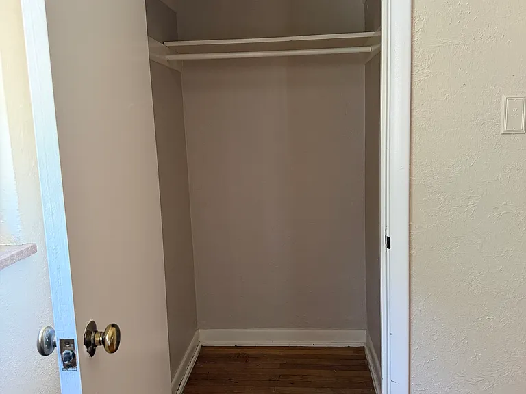 1695 Wiltshire Blvd — Photo 8