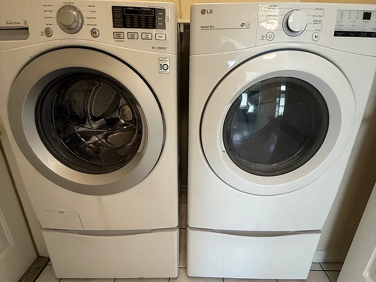 New washer / dryer