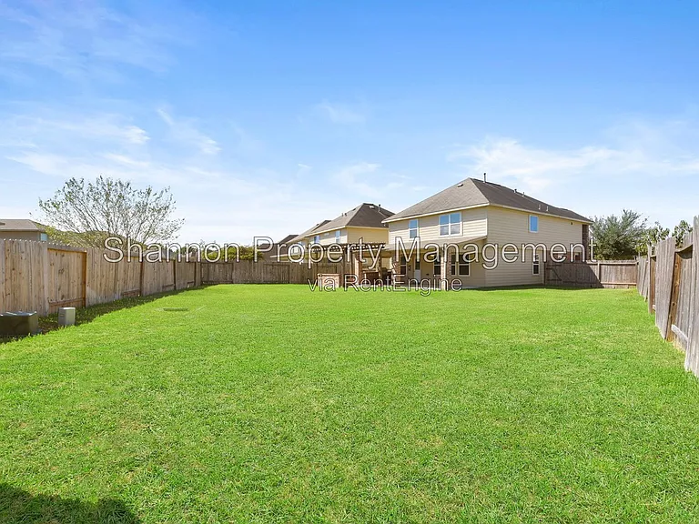 11711 Red Hummingbird Dr — Photo 33