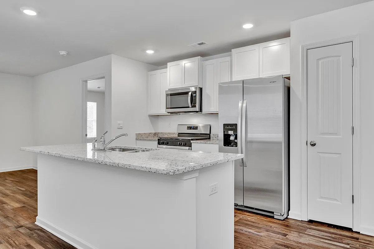 Stainless steel appliances - 6569 Creek Cir