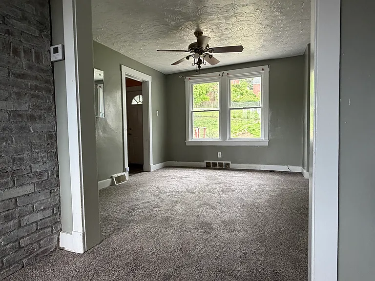3003 Home Ave — Photo 2