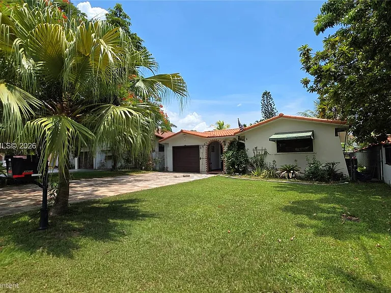 3431 SW 63rd Ave — Photo 9