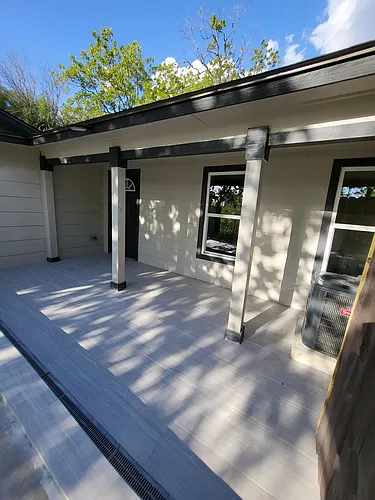 2417 Castroville Rd Photo 1