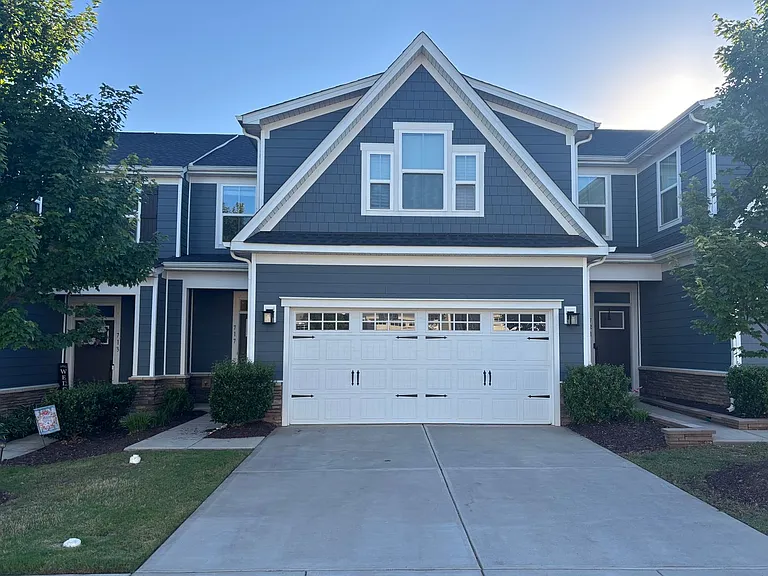 717 Hazel Way — Photo 1
