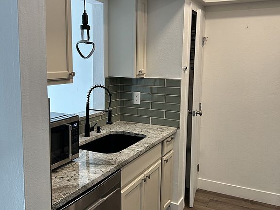 5th image of 3550 S Harlan St Unit 301