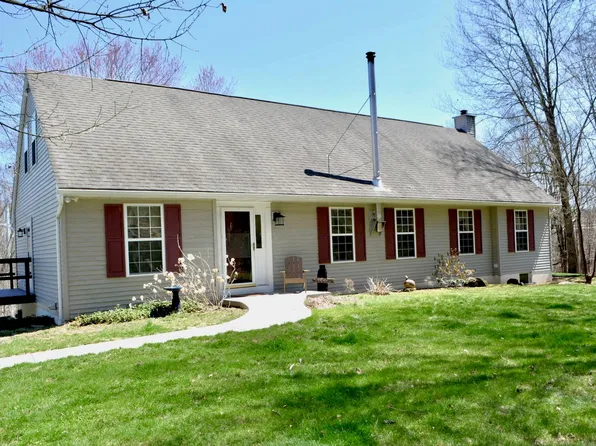 504 Browning Road, Salt Point, NY 12578