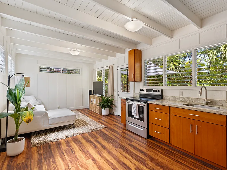678D Kihapai St #A — Photo 4