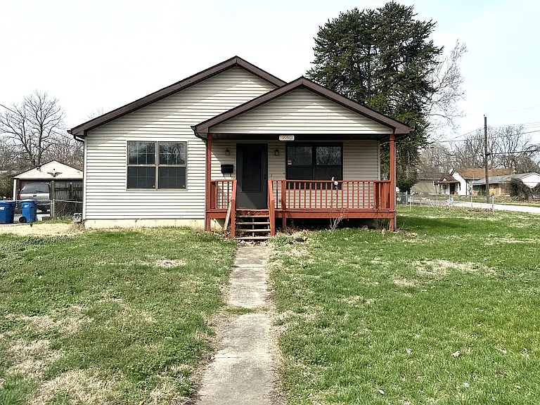 10063 Northgate Dr — Photo 1
