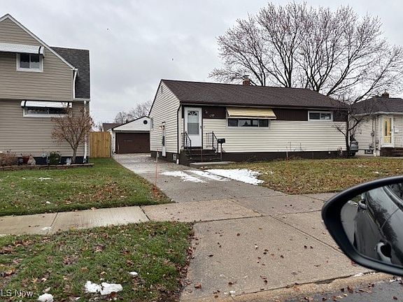 2nd image of 5789 Robert Dr