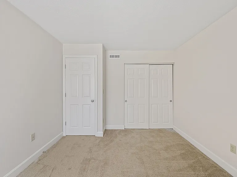 Harpers Point Apartments* — Photo 74