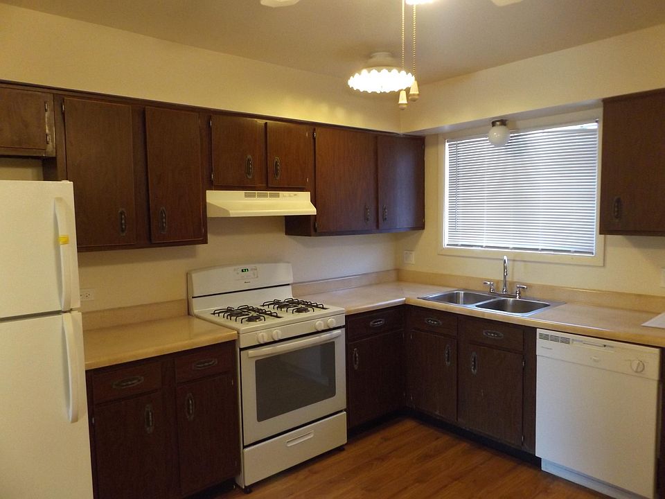 3746 Salem Walk Northbrook IL Zillow