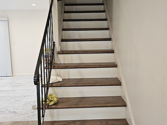 Stairs to bonus room / work office