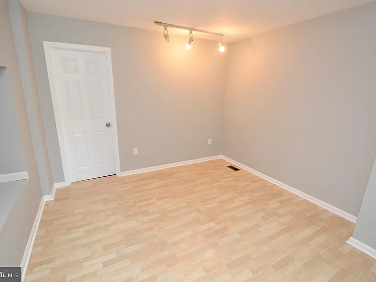 340 Woodlake Dr — Photo 14