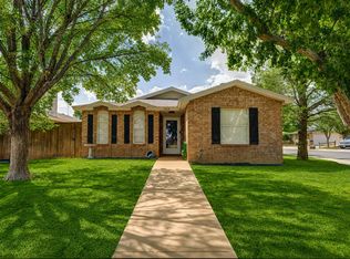 1018 Iola Ave, Lubbock, TX 79416
