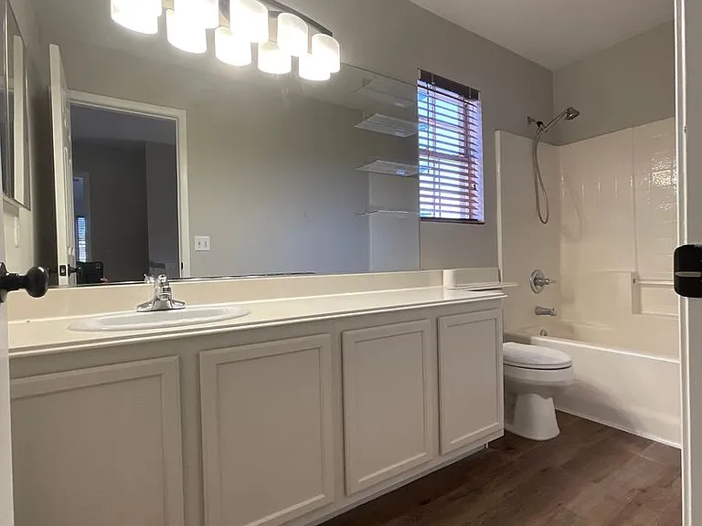 8720 Majestic Pine Ave — Photo 11