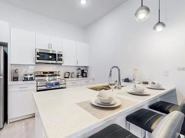 609 Trikomo Dr — Photo 11