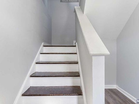 4th image of 2-4 Shanley Ave Floor 2