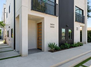 5804 Kester Ave, Van Nuys, CA 91411