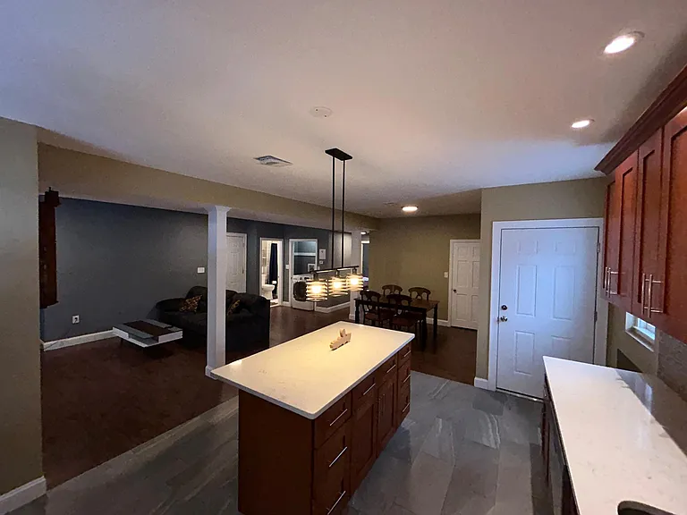 26 Bessom St #3 — Photo 10