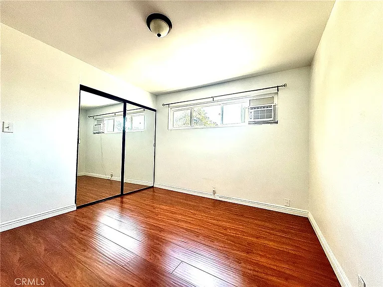414 Mariposa Ave #F — Photo 8