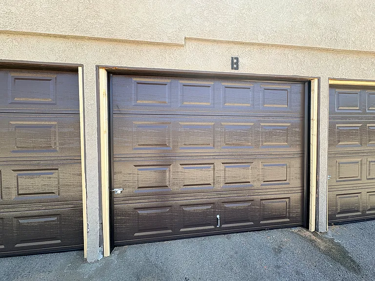 4572 Canoga St #B — Photo 14
