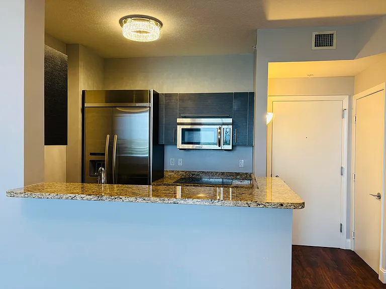 550 Okeechobee Blvd #825 — Photo 5